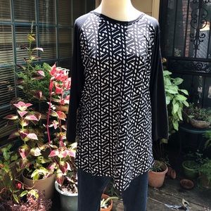 LuLaRoe Black and white pattern Randy
